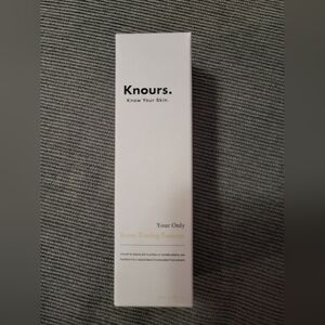 Knours NIB Skincare Foam Treating Essence